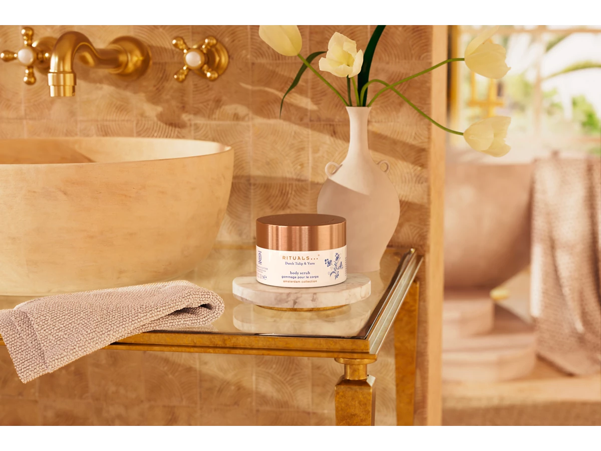 1115087-am25001-amsterdam-body-scrub-200ml.webp