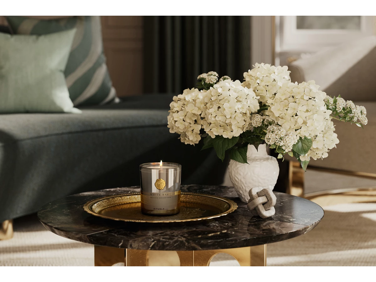 1119720-wh25001-white-basil-candle-360g.webp